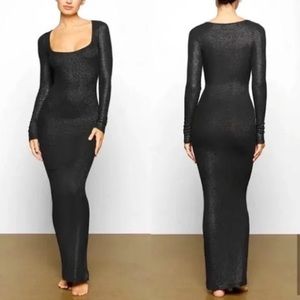 NWT- 3X SKIM Onyx Foil long dress
